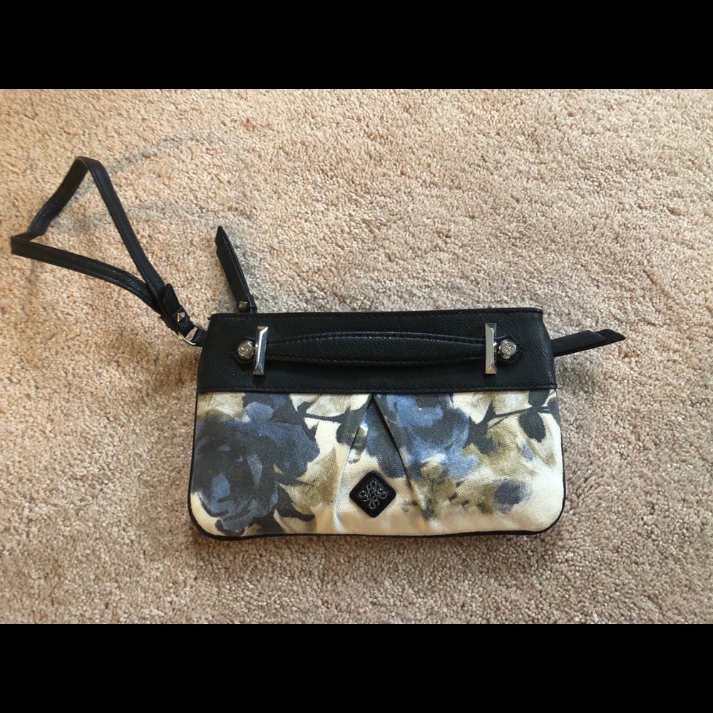 Vera wang wristlet